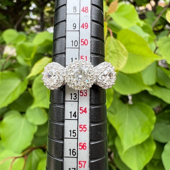 Sterling silver ring with cubic zirconia - Picture 1 of 4